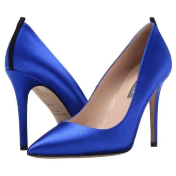 NIB SJP by Sarah Jessica Parker Fawn Satin Pumps EU 37 US 6 Expert Blue 100mm